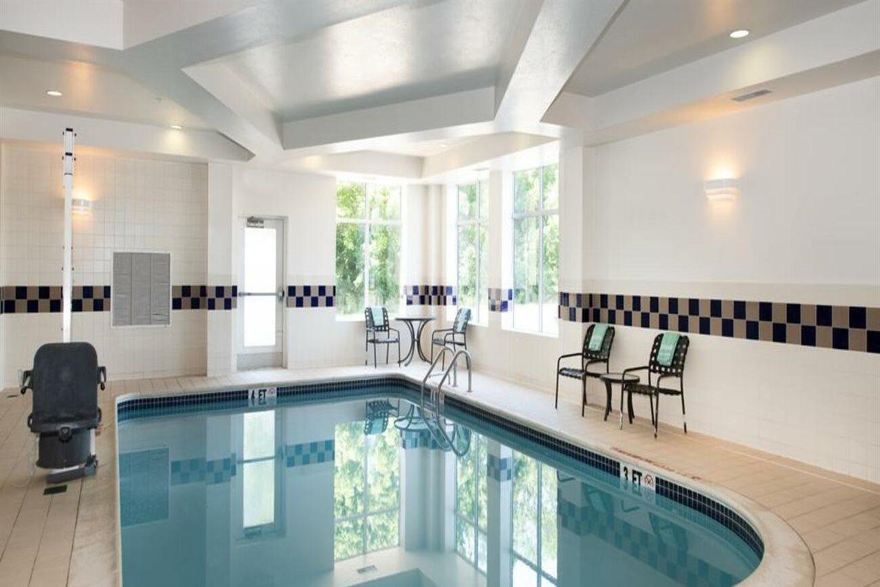Hotel Hilton Garden Philadelphia-fort Washington 3*