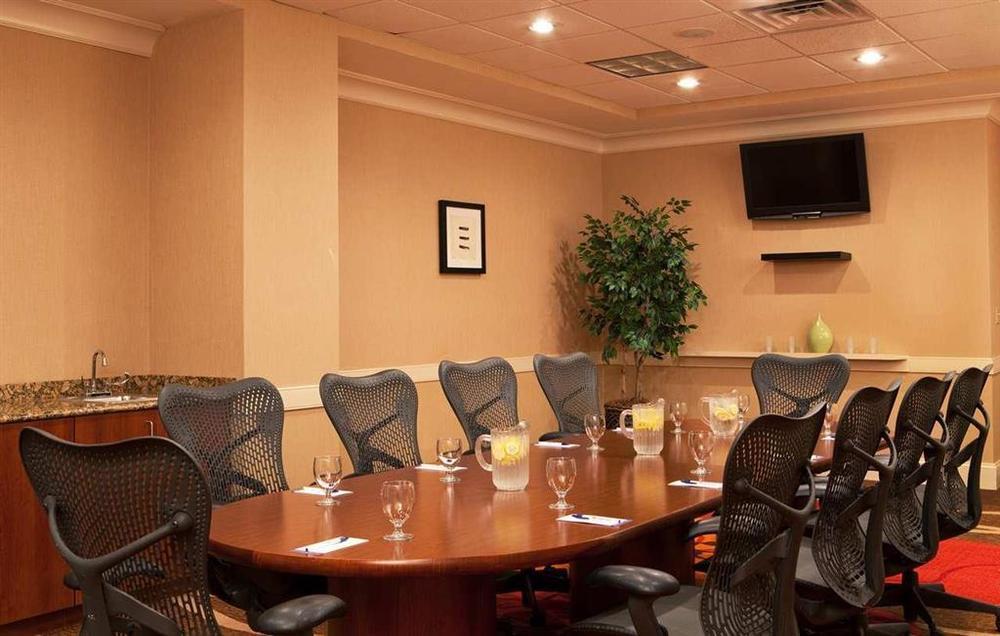 Hotel Hilton Garden Philadelphia-fort Washington 3*