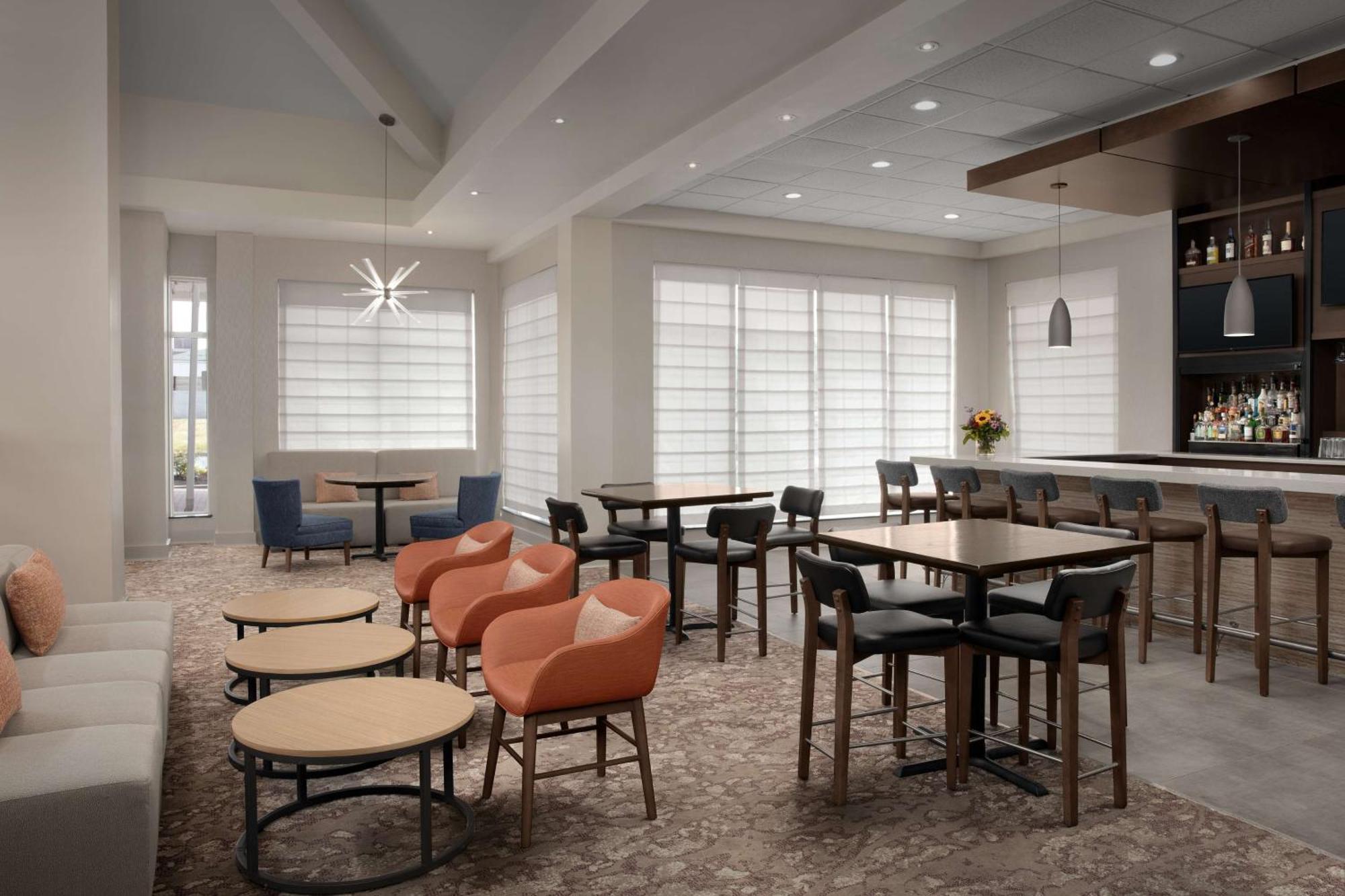 Hilton Garden Philadelphia-fort Washington 3*