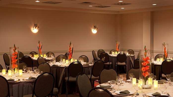 Hilton Garden Philadelphia-fort Washington Hotel 3*